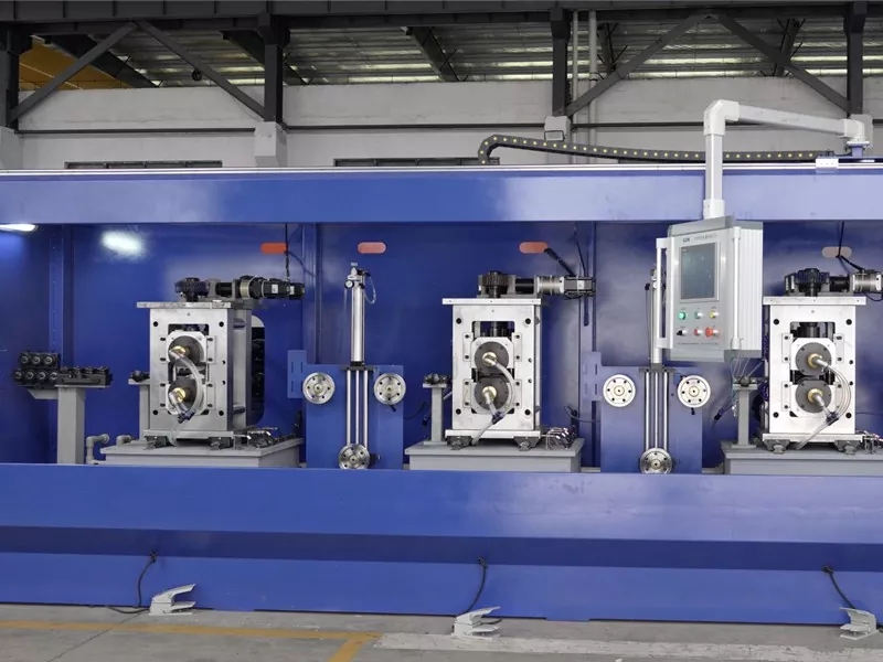 Waarop moet worden gelet tijdens het dagelijkse onderhoud van Two High Rolling Machine