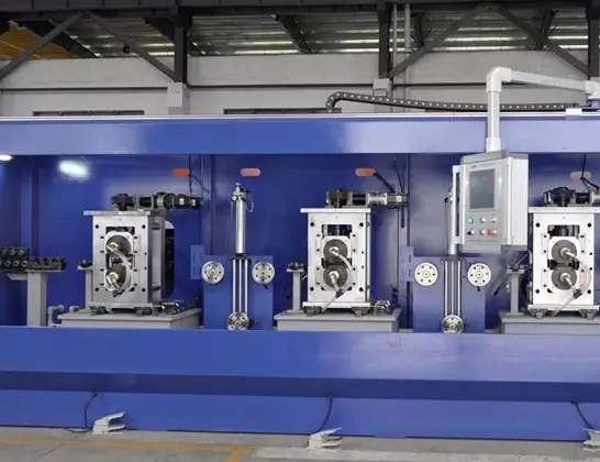 Welke materialen worden hoofdzakelijk verwerkt door Two High Rolling Machine